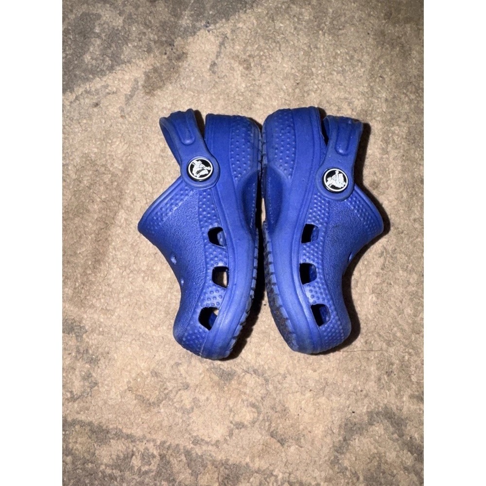 CROCS Unisex Classic Blue Shoes Clog US Toddler/ Infant Size 2 - 3 - Picture 4 of 4